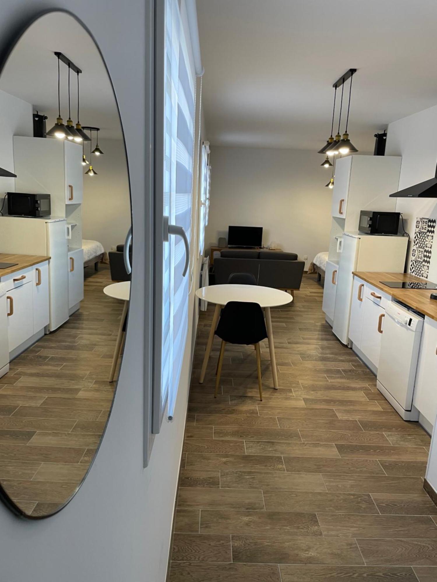 Studio Bien Situe & Tout Equipe Dans Une Maison Scionzier Zewnętrze zdjęcie