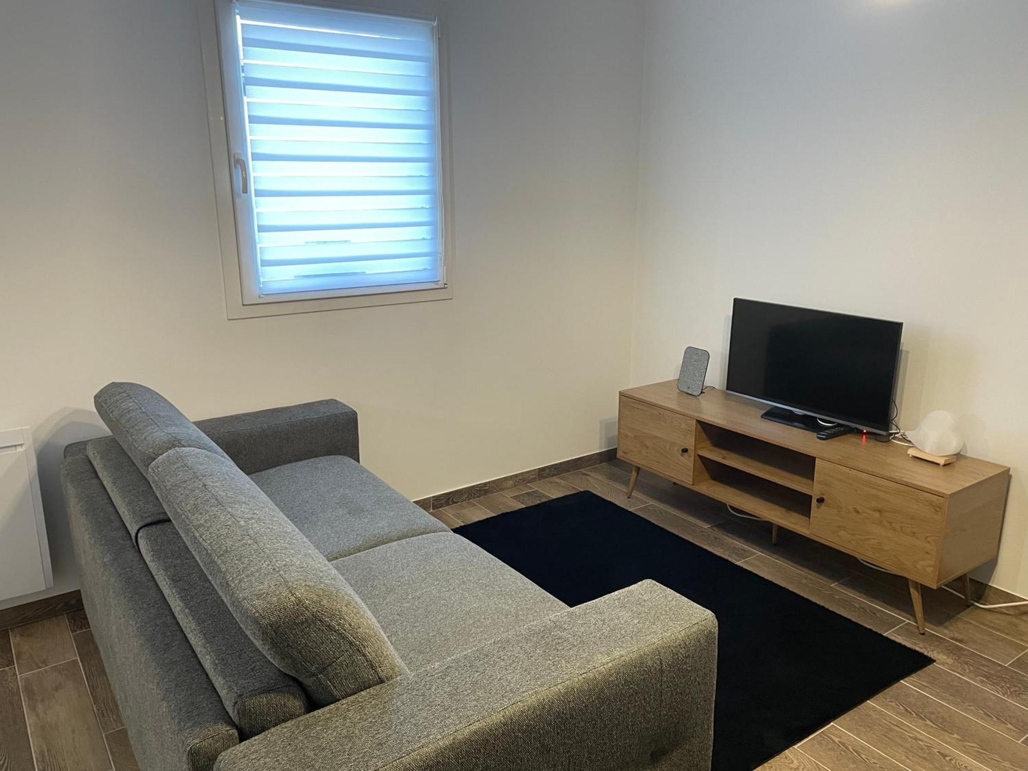 Studio Bien Situe & Tout Equipe Dans Une Maison Scionzier Zewnętrze zdjęcie
